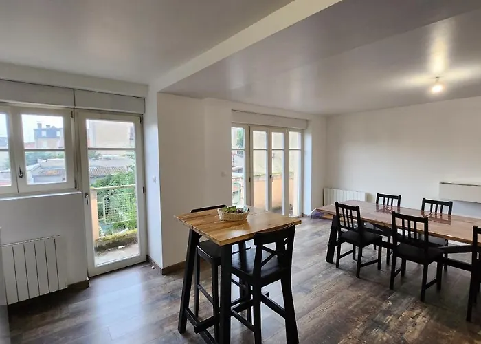 Au Coeur De De شقة تول